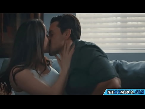 ❤️ Rhyw rhamantus gyda mam busty dda ☑Porno wrthon ni ﹏